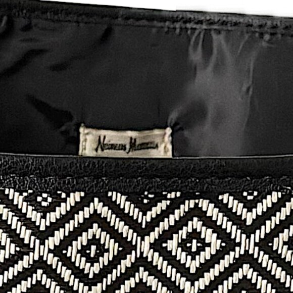 Neiman Marcus Tribal Bucket Bag Tote Black White Diamond Braided Handles EUC - Picture 6 of 6